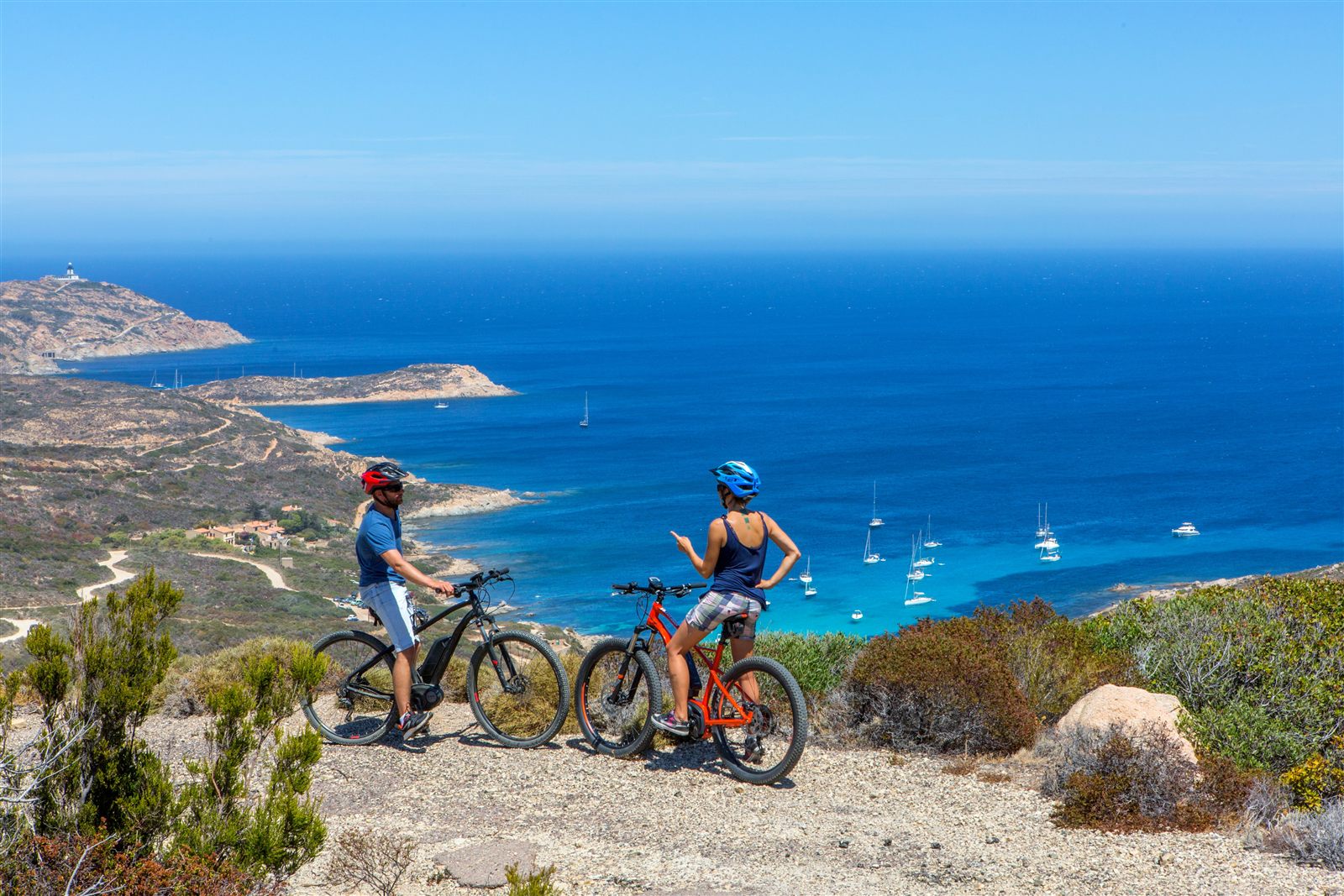 Sortie vélo avec vue sur le littoral de Balagne
