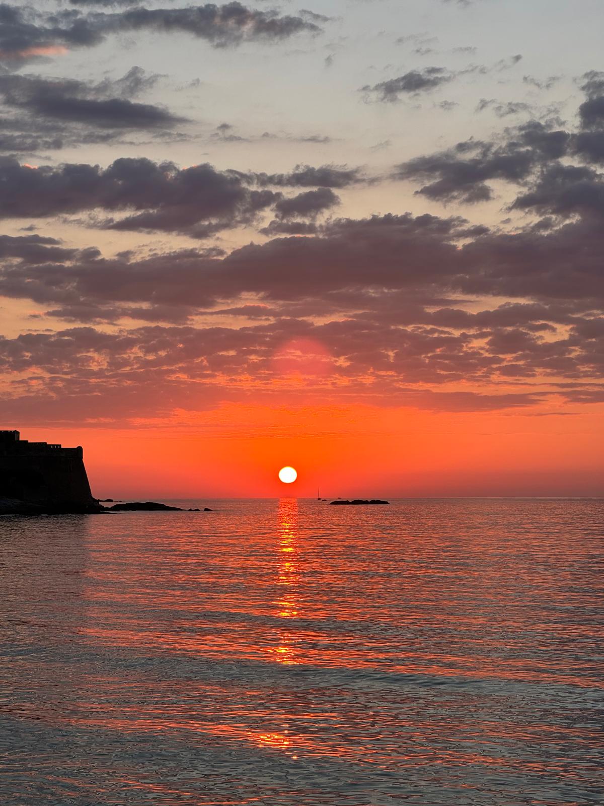 Coucher de soleil sur la baie d'Algajola
